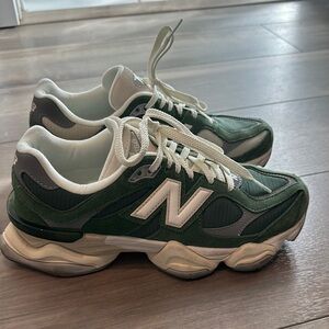 New Balance Green Sneakers